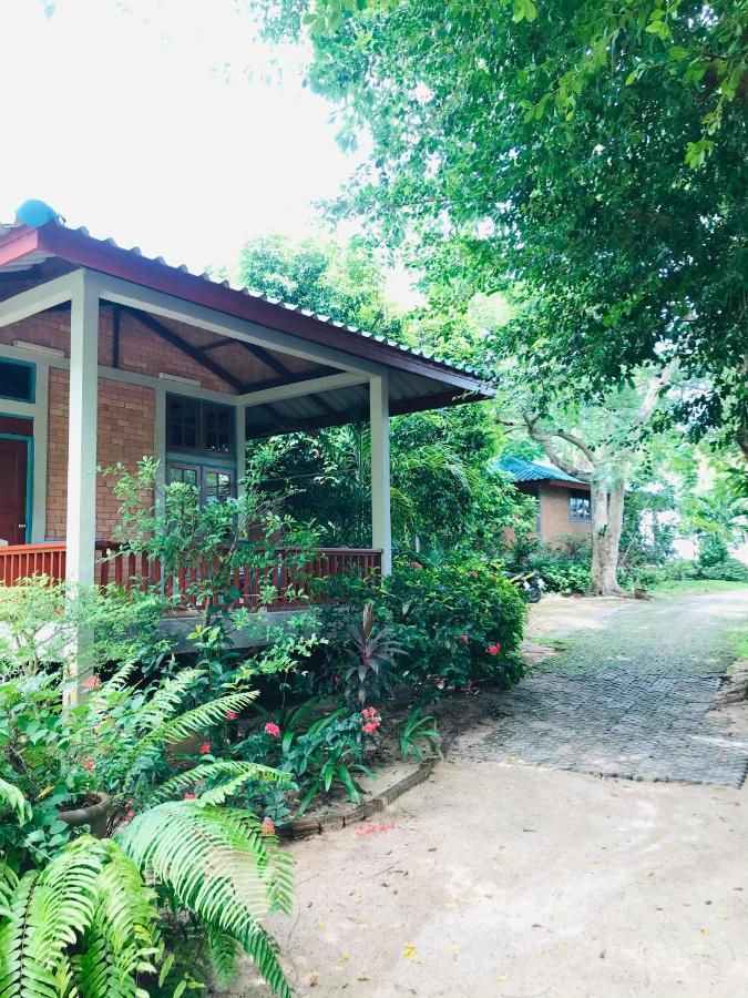 Hanalei Gardens メナムビーチ エクステリア 写真